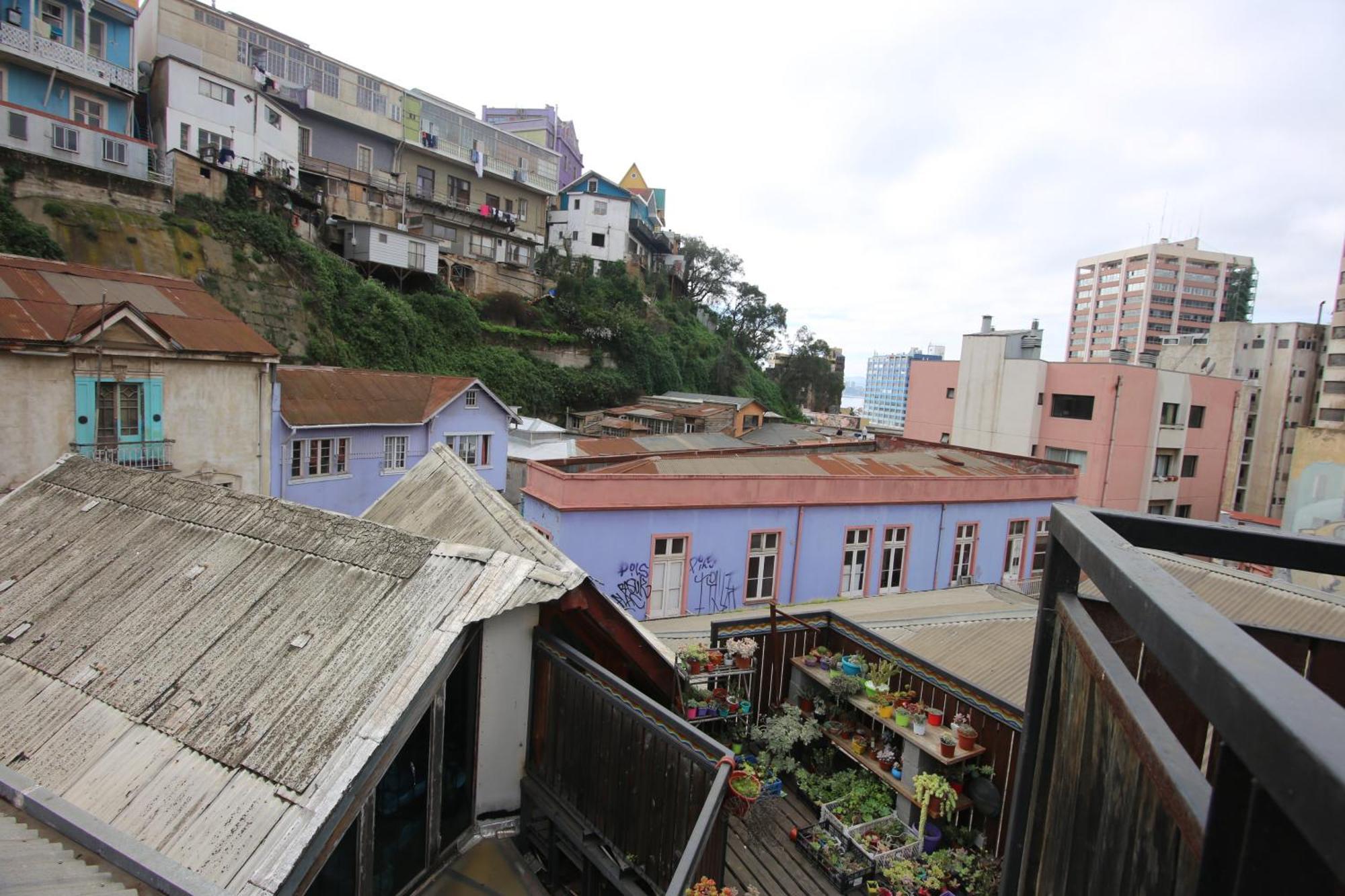 La Casa Del Puerto, Hostal Cultural, Cerro Alegre Вальпараисо Экстерьер фото